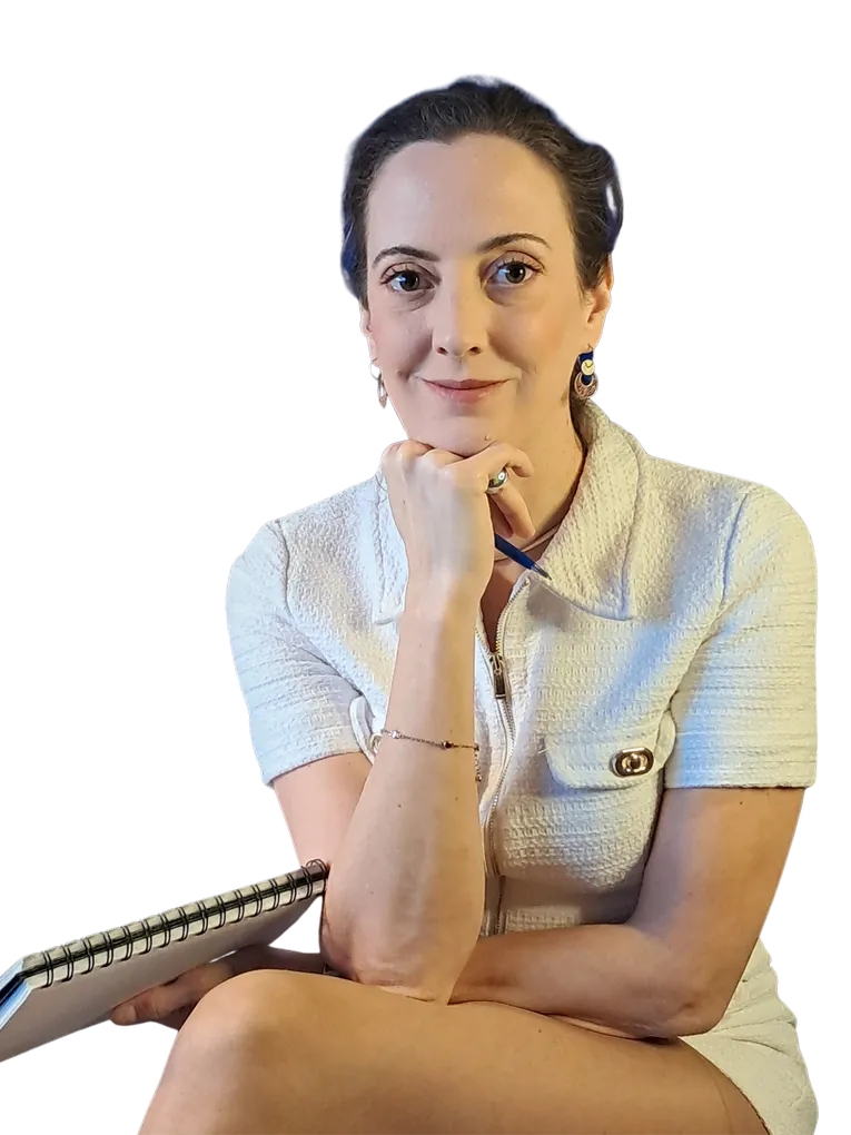 Aude Jullien sexologue avec un carnet de notes à la main
